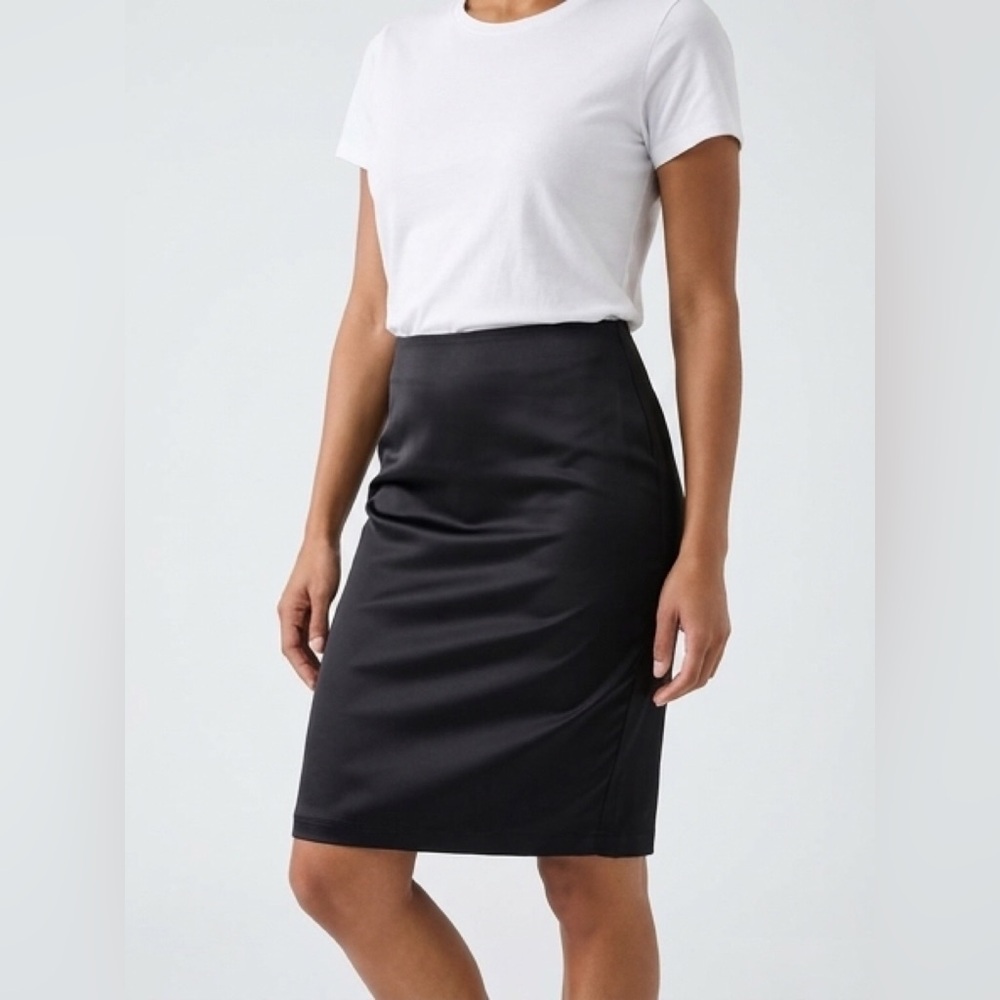 🆕 Studio M satin classic pencil skirt Black size 8